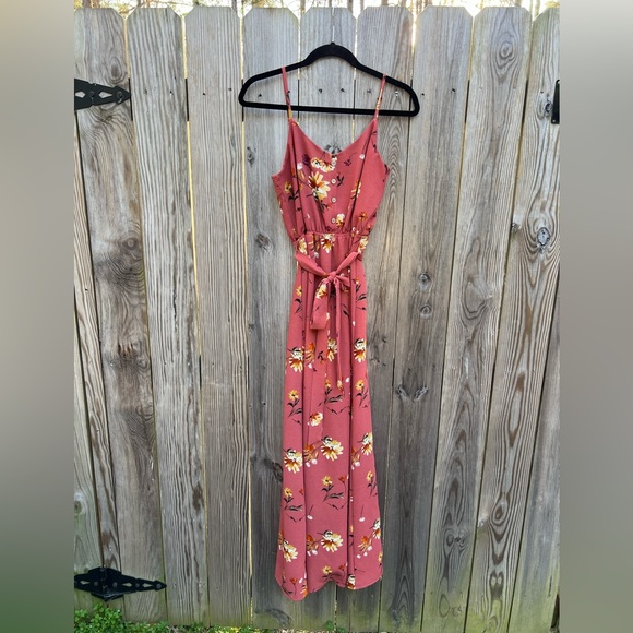 As U Wish Floral Maxi with Spaghetti Strap size Medium - Picture 1 of 9